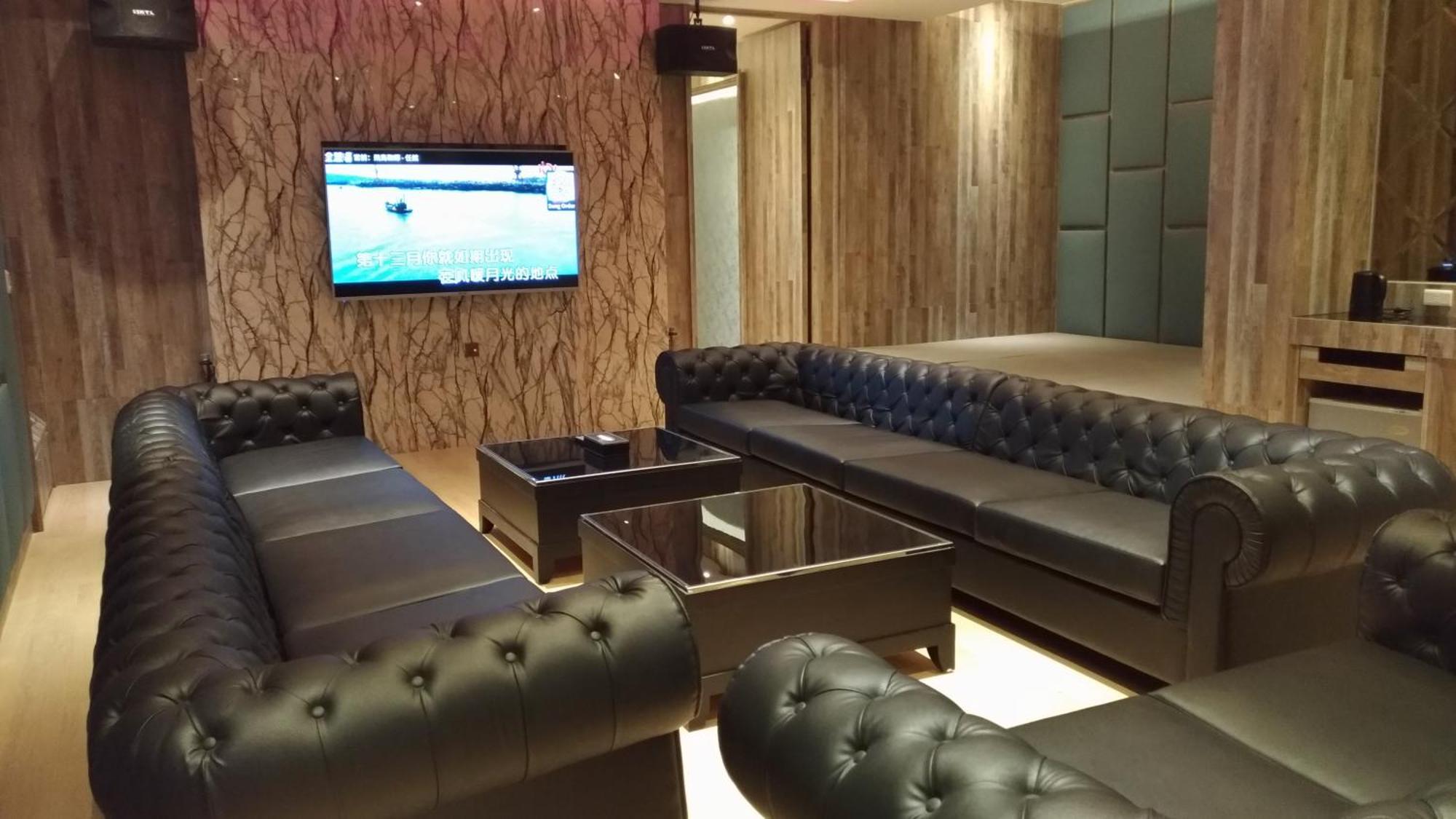 Aquarius Motel Taichung Eksteriør billede