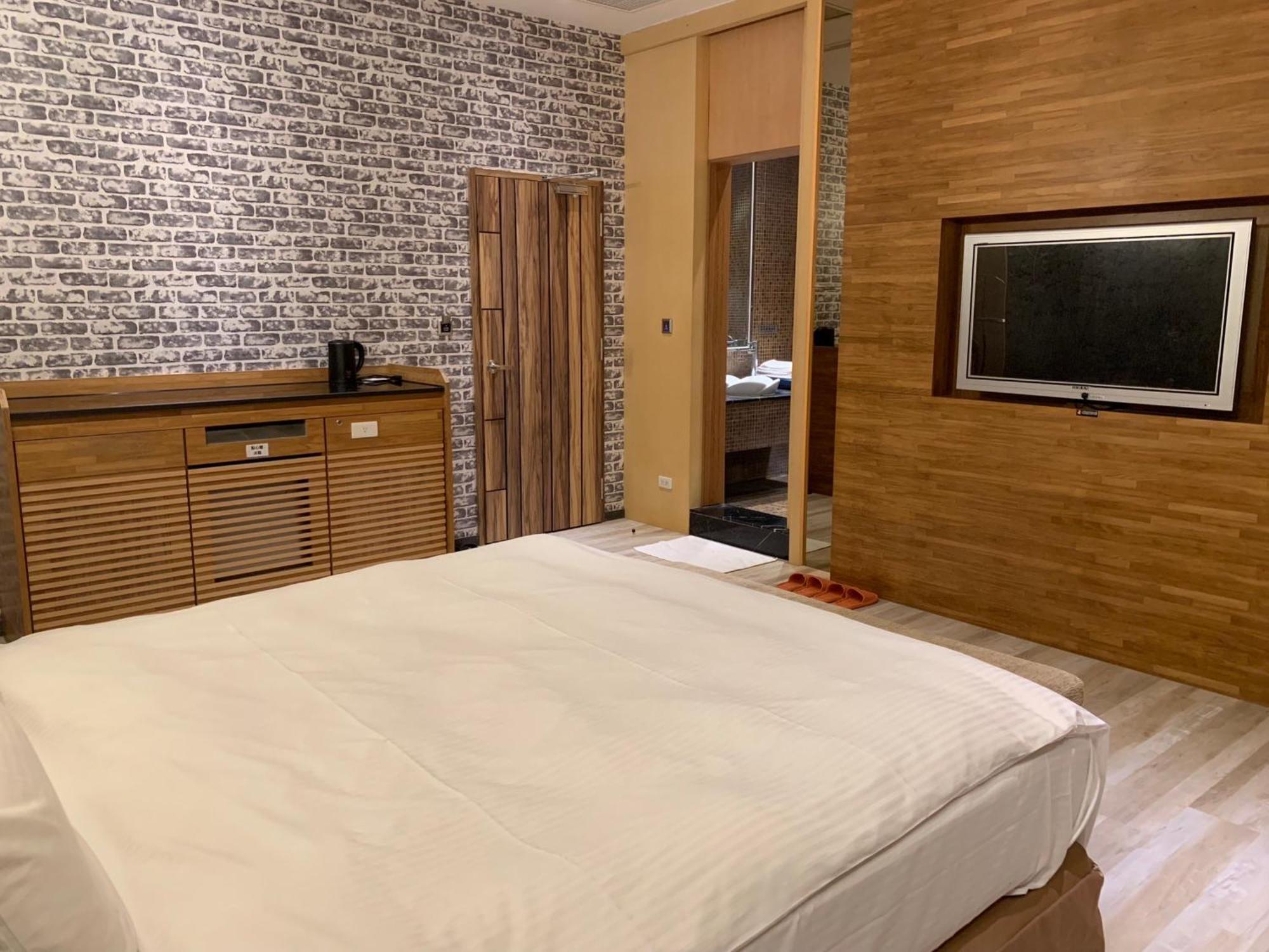Aquarius Motel Taichung Eksteriør billede