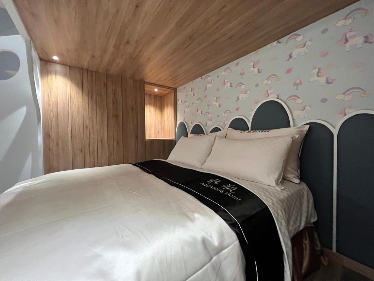 Aquarius Motel Taichung Eksteriør billede