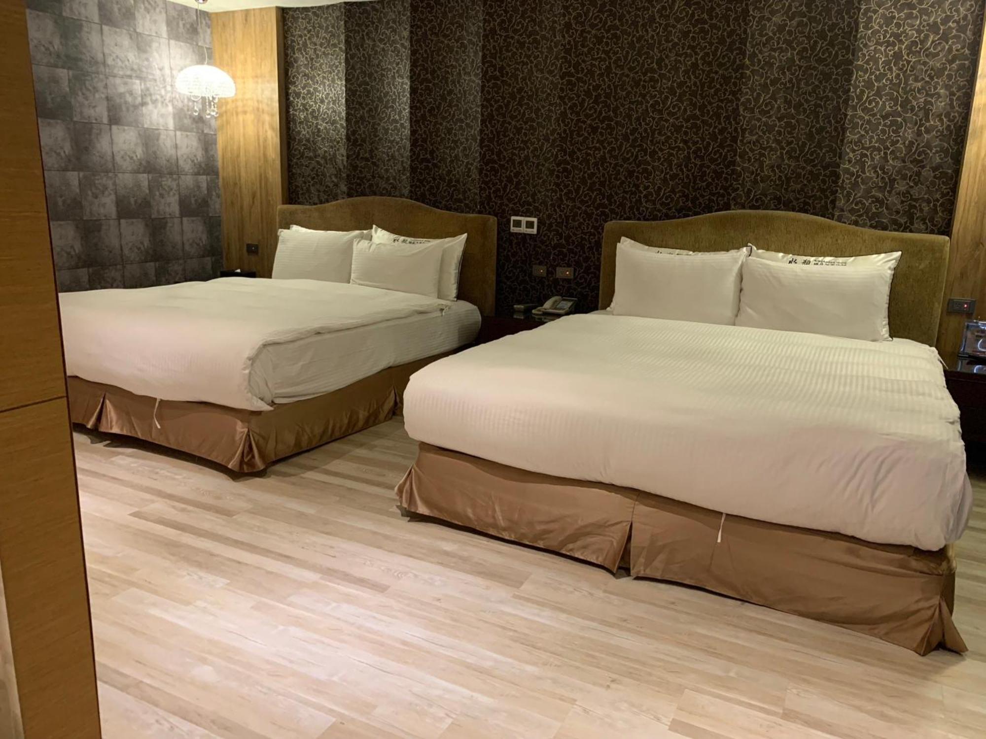 Aquarius Motel Taichung Eksteriør billede
